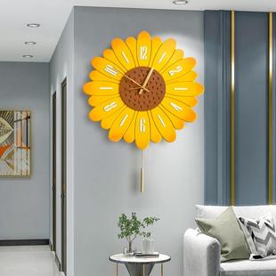 创意向日葵挂钟静音客厅，现代简约时尚家用时钟表，装饰艺术挂表