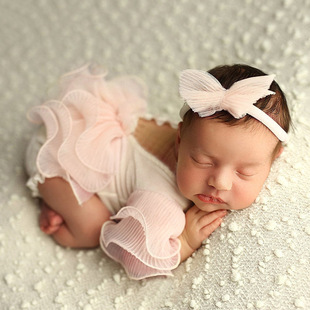 新生儿摄影服装婴儿拍照发带连体衣影楼道具女宝宝月子满月照衣服