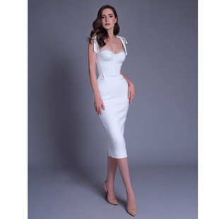 2021年新白色(新白色)吊带，花边聚拢弹力修身绷带，裙中长款优雅聚会婚礼晚装