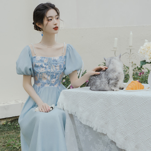 法式宫廷油画风蓝色连衣裙在逃公主甜美小洋装高级感生日晚宴礼服
