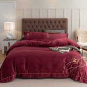加厚床单被套床上用品珊瑚绒刺绣，秋冬保暖纯色，简约酒红色四件套