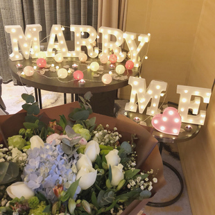 七夕情人节礼物浪漫生日字母，灯表白求婚周年布置场景后备箱装饰灯