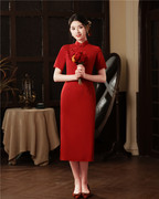 红色旗袍中长款2023年短袖年轻款日常连衣裙高端优雅敬酒礼服