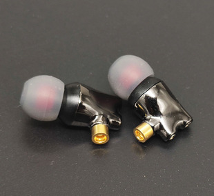 DIY IE800发烧hifi新入耳式均衡流行游戏耳机MMCX插头ie800s