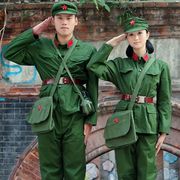 70-80年代绿色军装 制服 军绿色戏服表演服演出服红卫兵怀旧摄影