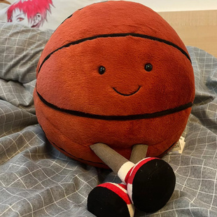 生日礼物男生款创意篮球足球抱枕送给兄弟弟男朋友实用的玩偶公仔