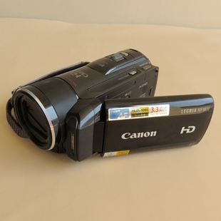 Canon/佳能 HF M31高清数码摄像机家用旅游插卡闪防抖录像照相DV