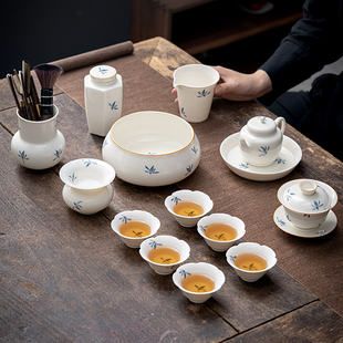 手绘兰花功夫茶具套装家用客厅，轻奢高档陶瓷盖碗，茶杯小套组泡茶壶