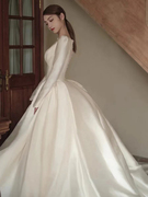 缎面长袖法式轻婚纱2024新娘主纱小个子礼服高级质感拖尾冬季