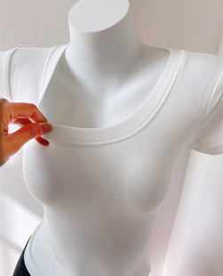 韩国ins网红圆领短袖白色，t恤女修身显胸弹力大领口亮色上衣~多色