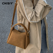 琪熙chisiy枕头包2023秋冬波士顿包小众(包小众，)设计手提包女单肩斜挎