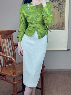小众原创设计新中式圆领中国风，复古文艺衬衫修身型惊艳多扣绿色