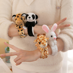 动物手环啪啪圈兔子小熊猫，玩偶手环公仔，毛绒玩具女孩娃娃儿童手腕