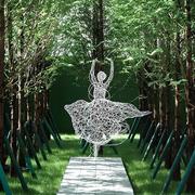 户外不锈钢镂空芭蕾舞人物雕塑铁艺抽象跳舞女孩定制小品景观摆件