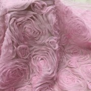 网纱刺绣立体玫瑰花布料，纯色粉色纱裙，连衣裙礼服公主裙蕾丝面料
