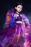 紫橙女童炫酷走秀礼服紫色纱，袖闪亮片套装拖尾t台表演服儿童潮服