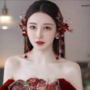 。2023复古森系红色，新娘头饰女韩式婚礼结婚礼服晨袍敬酒服发