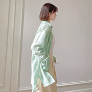 春秋气质绿色薄款长袖衬衫女中长款宽松设计感外套美少女潮流