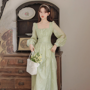 法式绿色重工刺绣碎花裙，长袖连衣裙薄荷，绿长裙春秋穿搭裙子+
