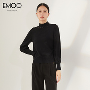 EMOO杨门冬季黑色半高领镂空针织衫女束手珍珠装饰羊毛衫女