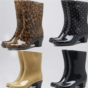 夏季雨鞋女时尚款外穿高跟，韩v版，防滑成人雨靴中筒防鞋女水鞋女雨