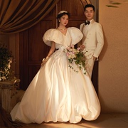 23影楼主题服装白色泡泡，袖拖尾宫廷油画，法式复古婚纱拍照礼服