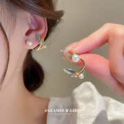 韩国ins银针珍珠锆石树叶耳环，时尚气质耳钉小众，设计感轻奢耳饰女