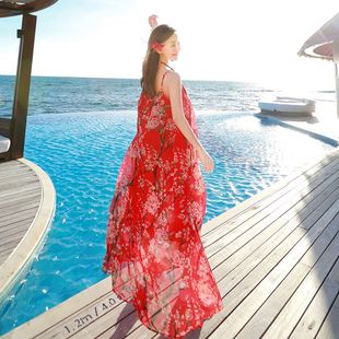 沙滩裙女装海南三亚泰国度假旅行连衣裙大码雪纺吊带碎花长裙