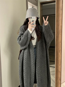 微胖mm300斤女韩版秋冬季加厚针织，开衫外套休闲风百搭毛衣外套潮