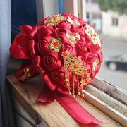中式婚礼新娘捧花复古婚纱，摄影道具仿真红玫瑰，中国风秀禾服手捧花