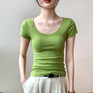 纯棉u领短袖t恤女2023夏季露锁骨，大领口收腰显瘦果绿色上衣