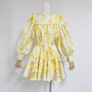 美式田园风不规则嫩黄色，灯笼袖衬衫上衣，+高腰弹力褶皱半身裙套装