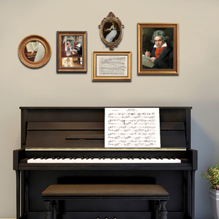 现代钢琴画琴房装饰画组合金色艺术人物贝多芬乐谱有框画简约风格