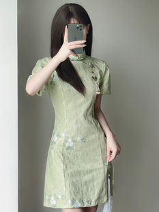 新中式国风改良泡泡袖旗袍，收腰显瘦立领盘扣，少女蕾丝连衣裙2023夏