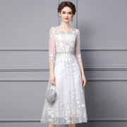 智丽白色连衣裙仙女款2024年春季气质高级感绣花钉珠长款礼服单件
