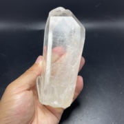 天然白水晶 巴西白水晶柱原石 重544克