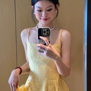 dokiee法式黄色吊带，连衣裙女夏季高级感气质，收腰显瘦a字裙