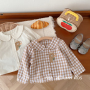 女童小熊衬衫纯米色娃娃领棕橘米格子衬衣棉中小童1岁2岁3岁4外套