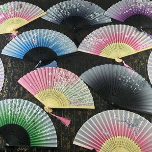日式折扇中国风女式扇子，绢扇樱花和风工艺古典风，舞蹈小折叠古装扇