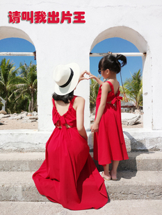 母女连衣裙长裙亲子装夏装2024度假沙滩裙波西米亚红色露背裙