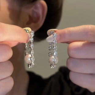 srrmhyn银锆石珍珠，链条耳环时尚2023年耳坠，小众设计感气质