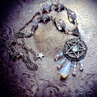 欧美哥特神秘纹五芒星头链异教徒，魔法蛋白石女巫项链装饰链