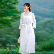 苎麻V领蕾丝文艺白色连衣裙 2022年夏季束腰显瘦减龄中长款长裙子