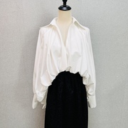 白色灯笼袖衬衫露脐女夏2023法式复古超仙前短后长上衣