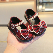 春秋季女宝宝周岁鞋子1一2岁红色小童公主单鞋防滑软底婴儿学步鞋