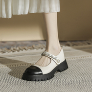 厚底英伦风小皮鞋女2024春季白色，粗跟浅口单鞋，法式玛丽珍鞋子