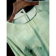 桑蚕丝双绉系带收腰气质法式圆领七分灯笼袖真丝绿色水墨画连衣裙