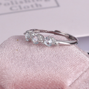 天然海蓝宝戒指女 s925银镶嵌宝石小众气质排戒生日礼物饰品