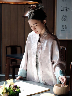 一线大牌撤柜女装今年流行高级感洋气减龄新中式国风粉色衬衫上衣