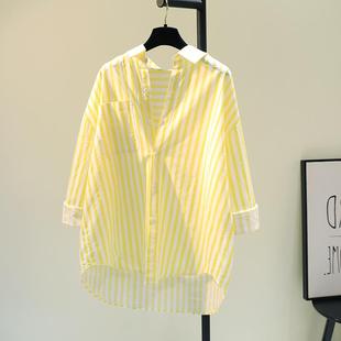 黄色棉麻衬衫女夏季新韩单口袋，宽松休闲中长款衬衣开衫防晒衣